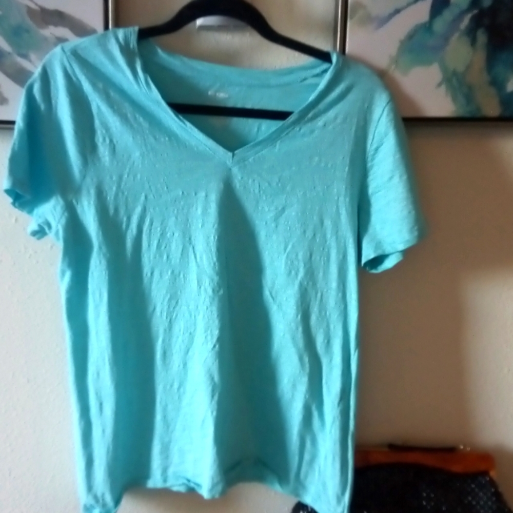 Turquoise tee